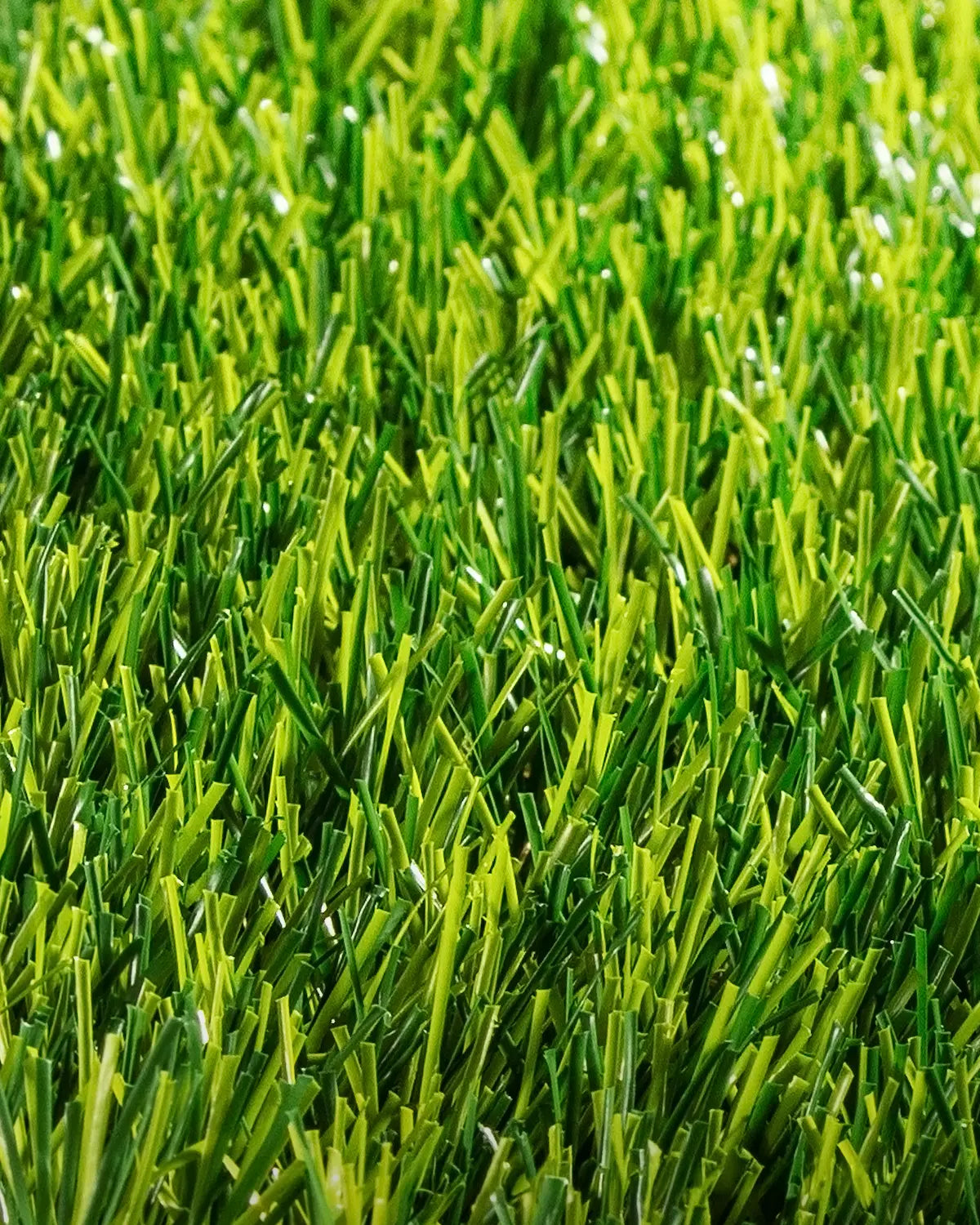 Pasto Sintético Vivo 40mm. MARVYTURF